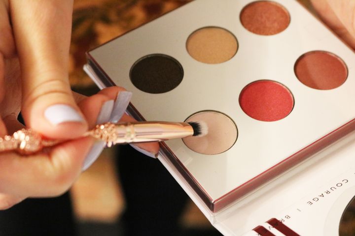 The Gryffindor eye shadow palette with a Swish and Flick brush.