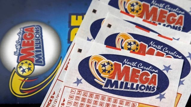 Mega Millions Jackpot Hits Record $1 Billion | HuffPost