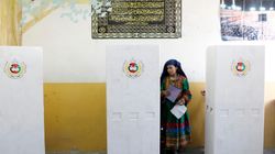 Εκρήξεις σε εκλογικά κέντρα στην Καμπούλ την ώρα που οι Αφγανοί ψηφίζουν για τις βουλευτικές εκλογές