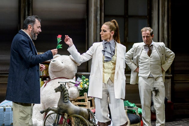 Φωτογραφίες Παράστασης : Ελίνα Γιουνανλή