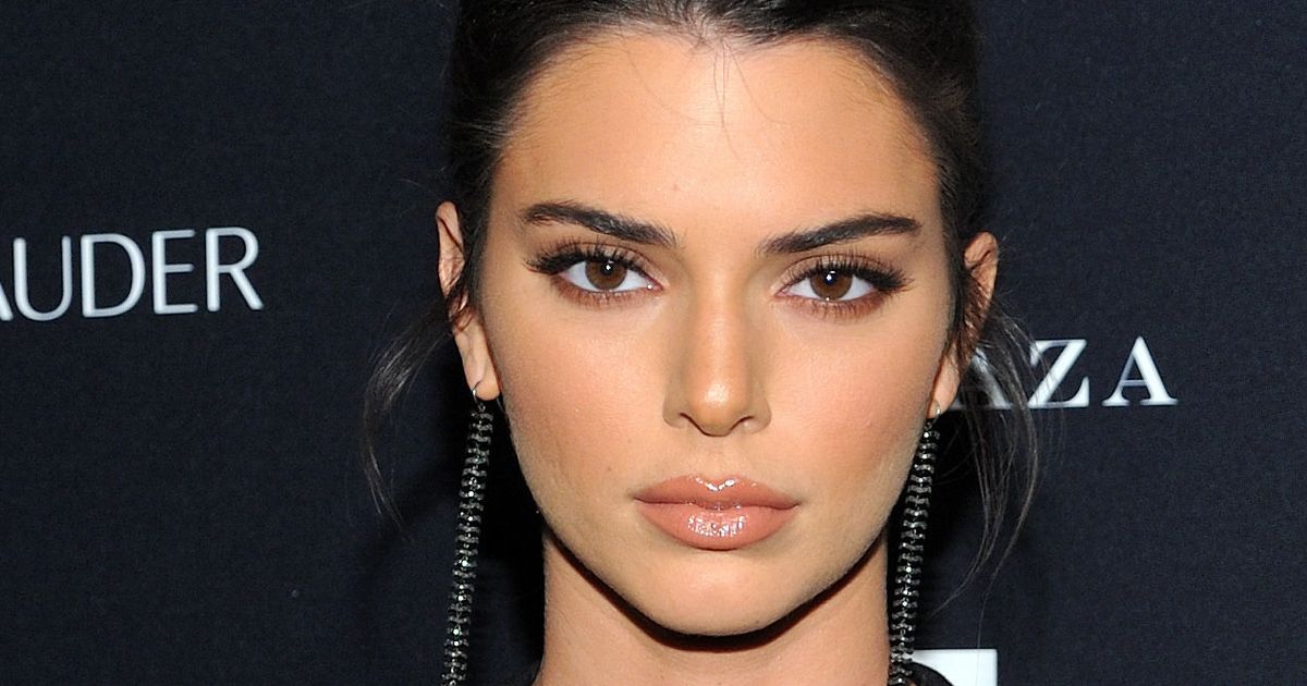 The Kendall Jenner And Vogue 'Afro' Controversy, Explained | HuffPost ...