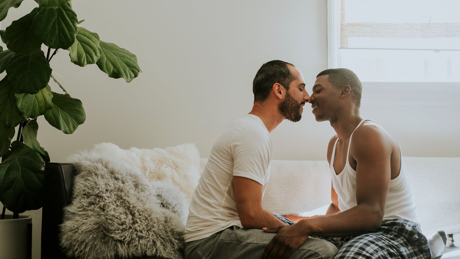 9 Of The Best Sex Toys For Queer Couples, According To Sexperts | HuffPost  Life