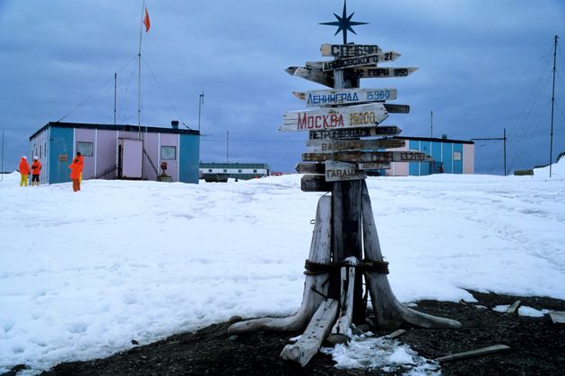 A signpost at Bellinghausen Station on King George Island 