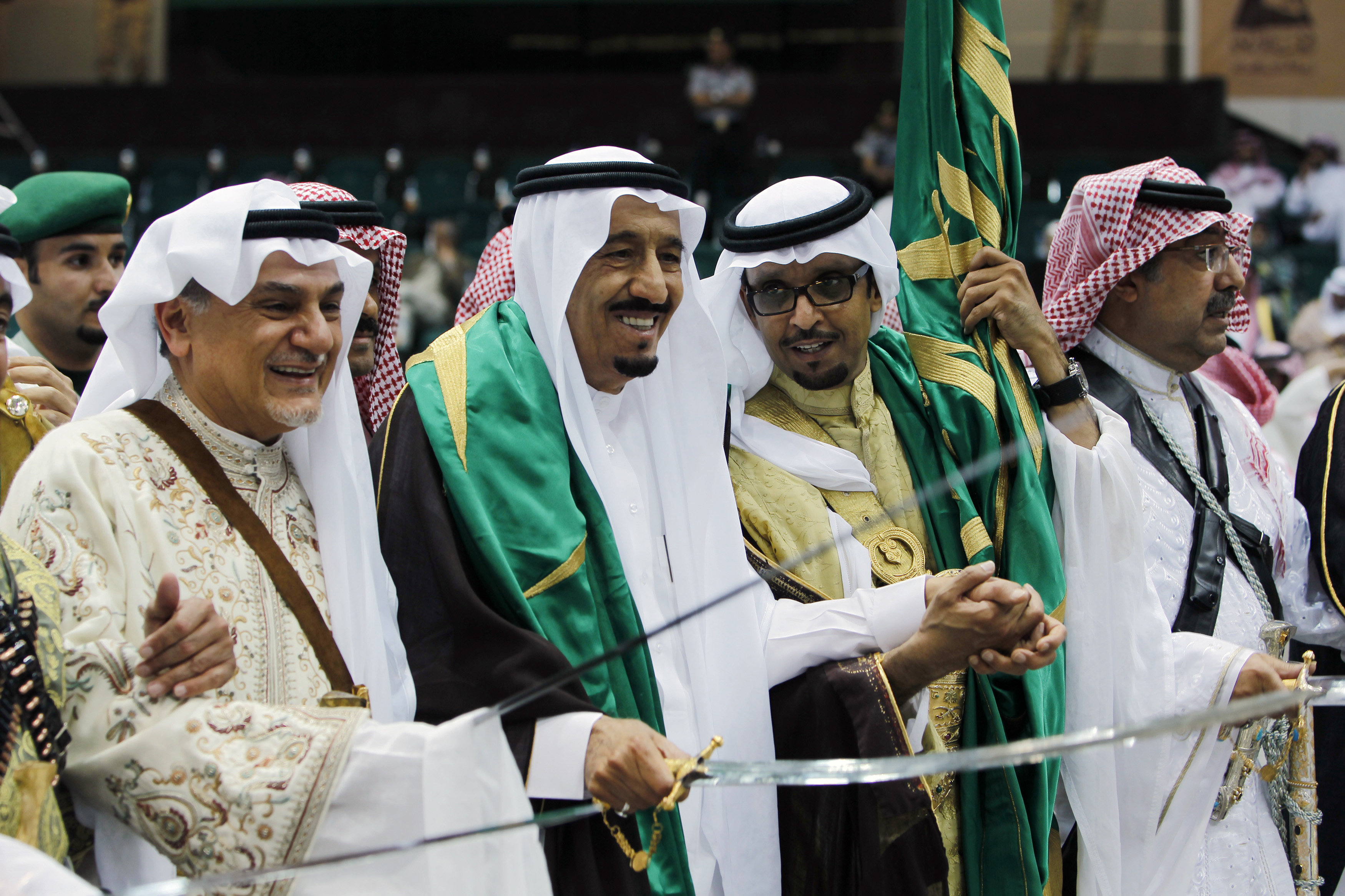 Here s How The Saudi Royal Family Is Quietly Playing Defense HuffPost 