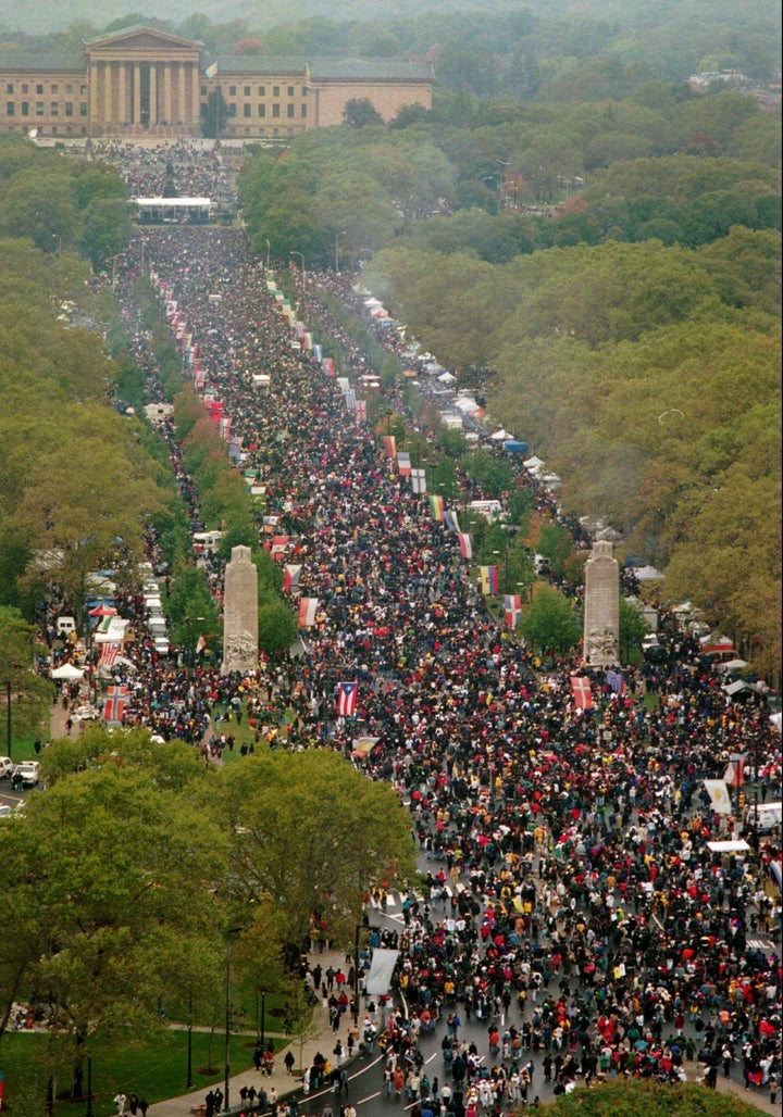 Although the exact numbers were widely disputed, reputable accounts estimate the Million Woman March attendance fell somewhere between 300,000 and 700,000 people.