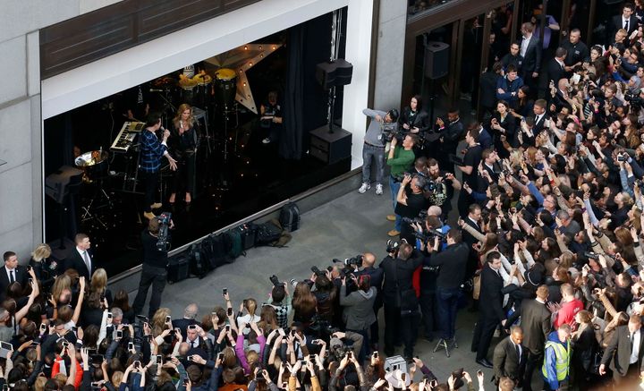 Is its popularity dwindling? Crowds waiting for Kate Moss to appear in the Topshop window in 2007.