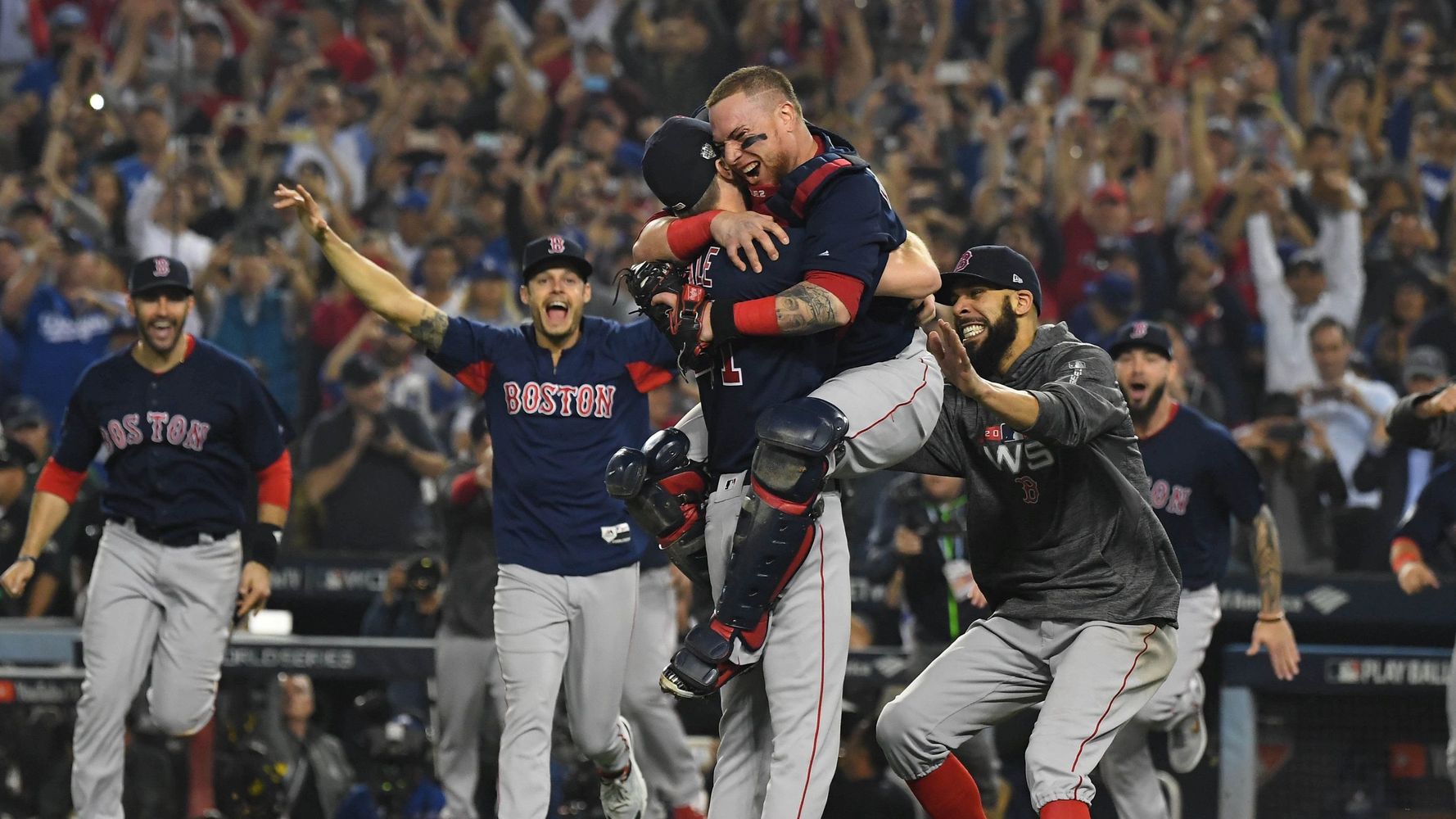 Red Sox Beat Dodgers 5 1 In Game 5 To Win World Series Title Huffpost