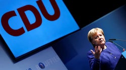Μέρκελ τέλος από την αρχηγία του CDU, δεν θα παραιτηθεί από καγκελάριος