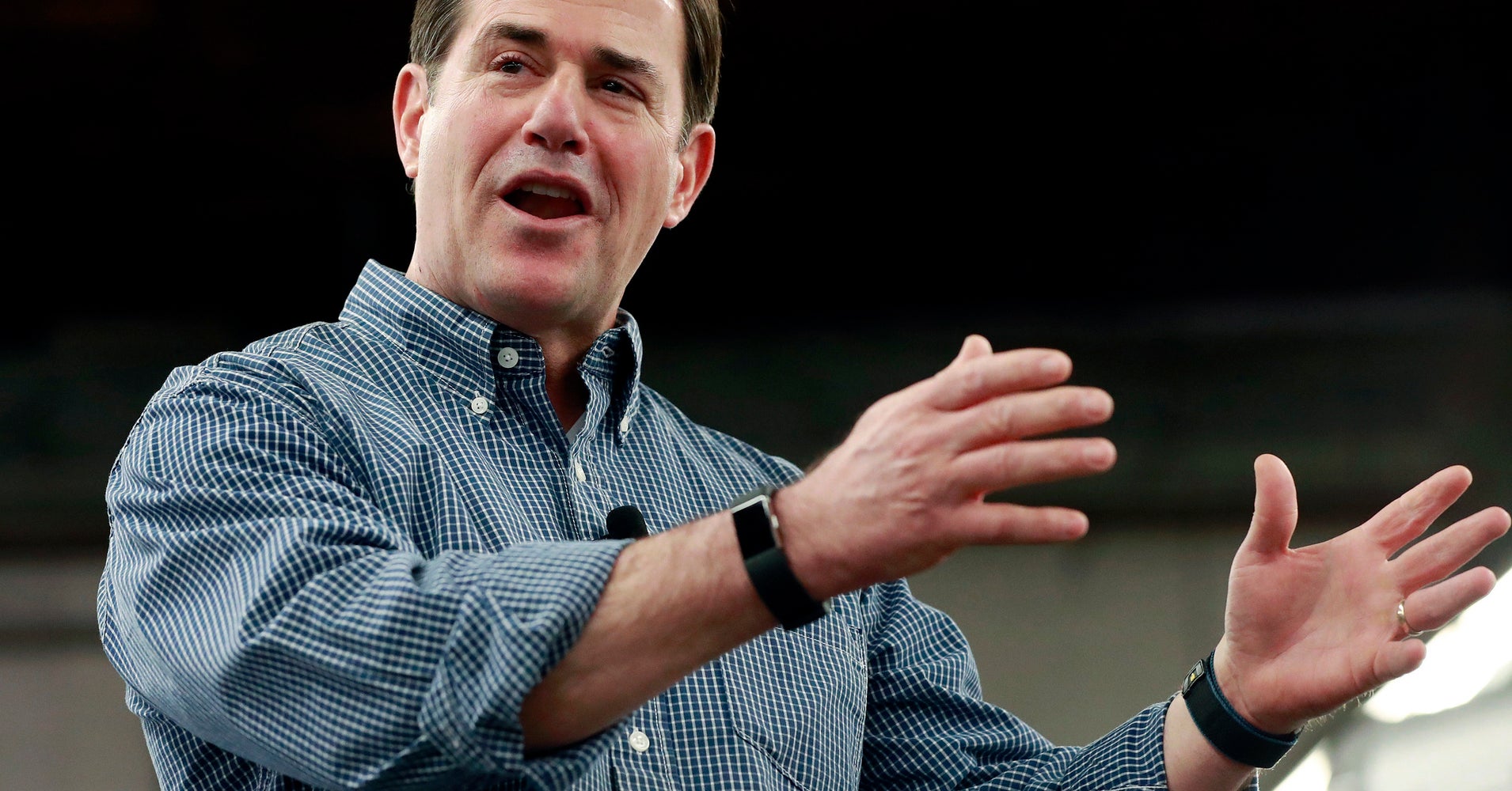 Republican Governor Doug Ducey Wins Re election In Arizona HuffPost