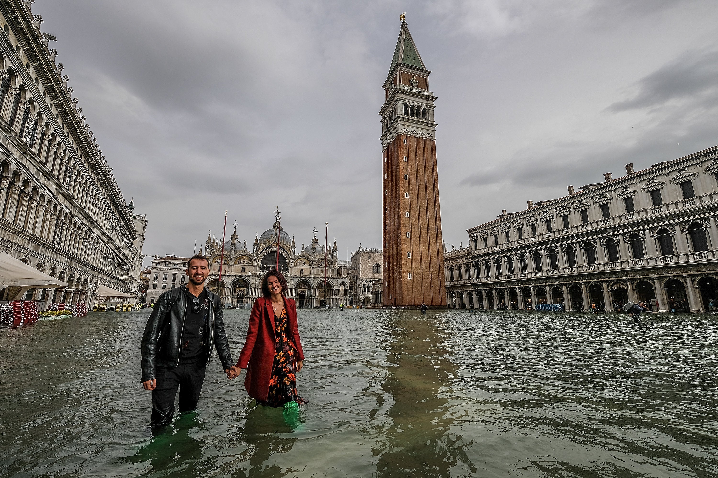 Venice suffers worst floods for a decade as winds raise water level Venice suffers worst floods for a decade as winds raise water level