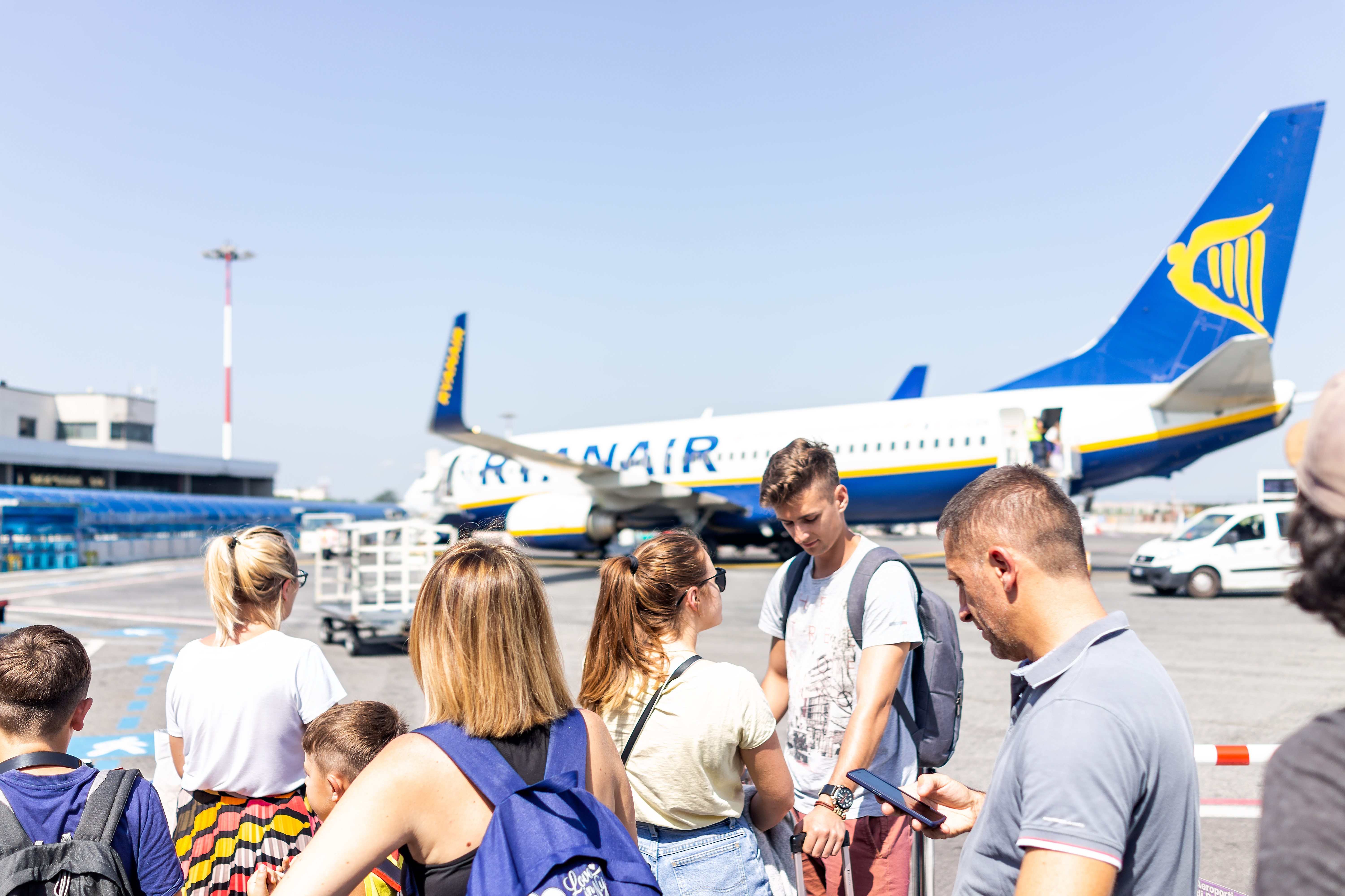 ryanair uk baggage allowance