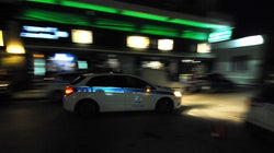Δύο αστυνομικοί στο νοσοκομείο μετά από επίθεση ομάδας Ρομά με πέτρες και ξύλα