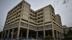 Σε ρεμπέτικο γλέντι στη Φιλοσοφική καλεί ο Ρουβίκωνας