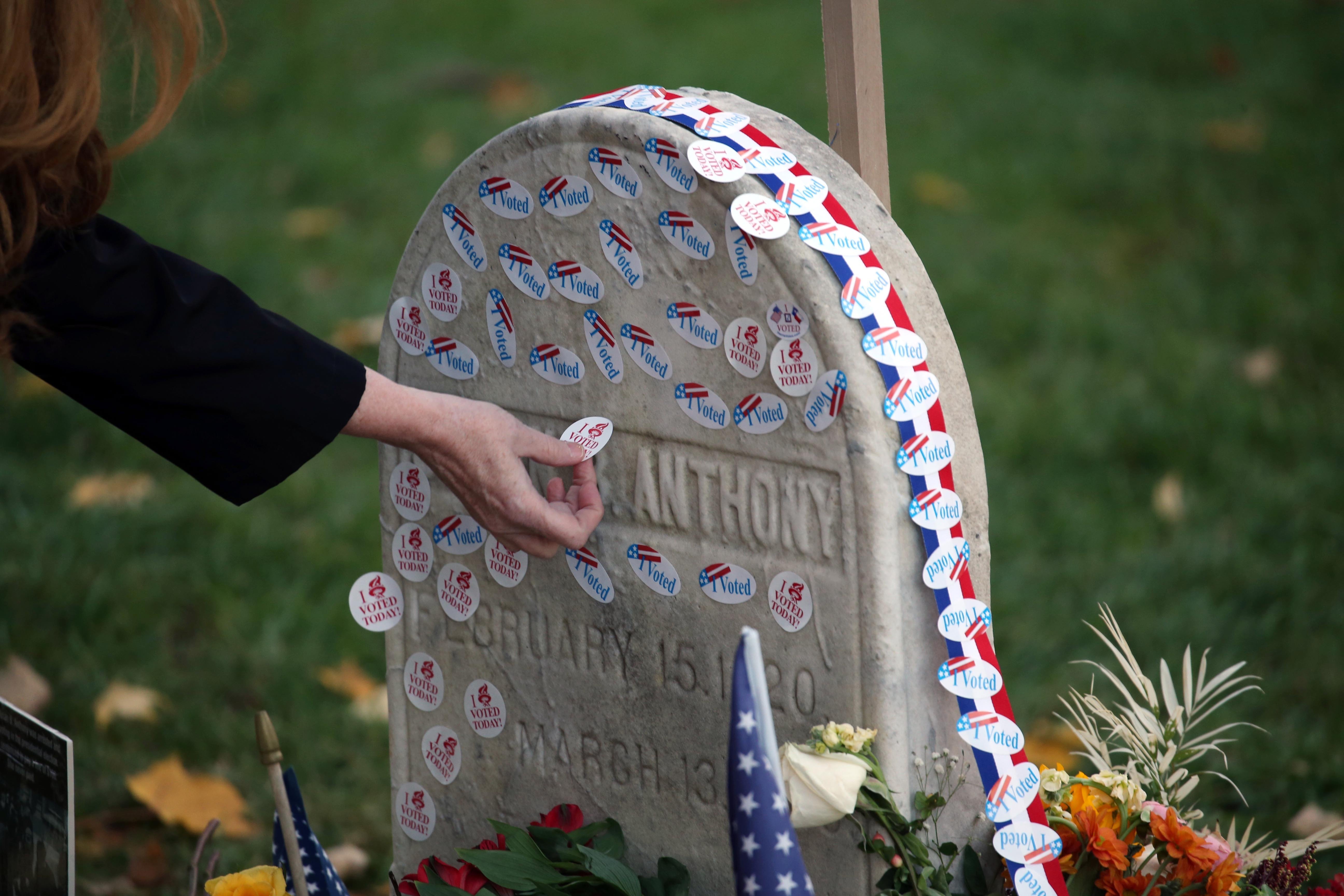 Women Are Placing Their 'I Voted' Stickers On Susan B. Anthony's Grave ...