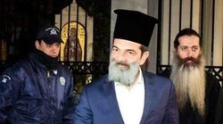 «Ψαλμωδίες» στο Twitter για τη συμφωνία Εκκλησίας - Κράτους