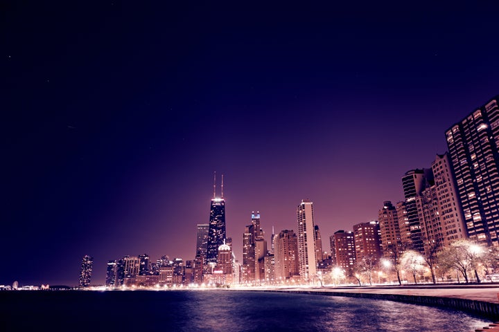 chicago downtown in the night