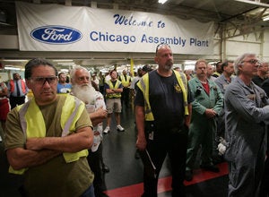 2011 Ford Explorer Brings 1 200 Workers To Chicago Plant Huffpost