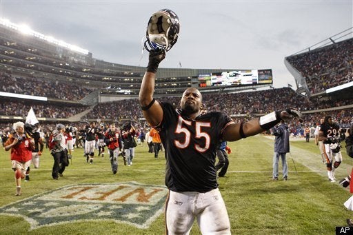 INTERVIEW: Pro Bowl linebacker Lance Briggs talks going from Da Bears to  comics