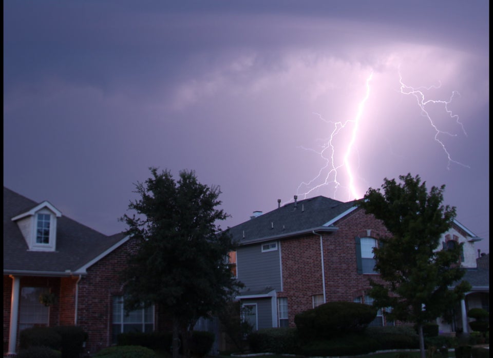 CAUGHT ON VIDEO: Lightning Leaves Massive Crater Just Above Fuel Tank ...