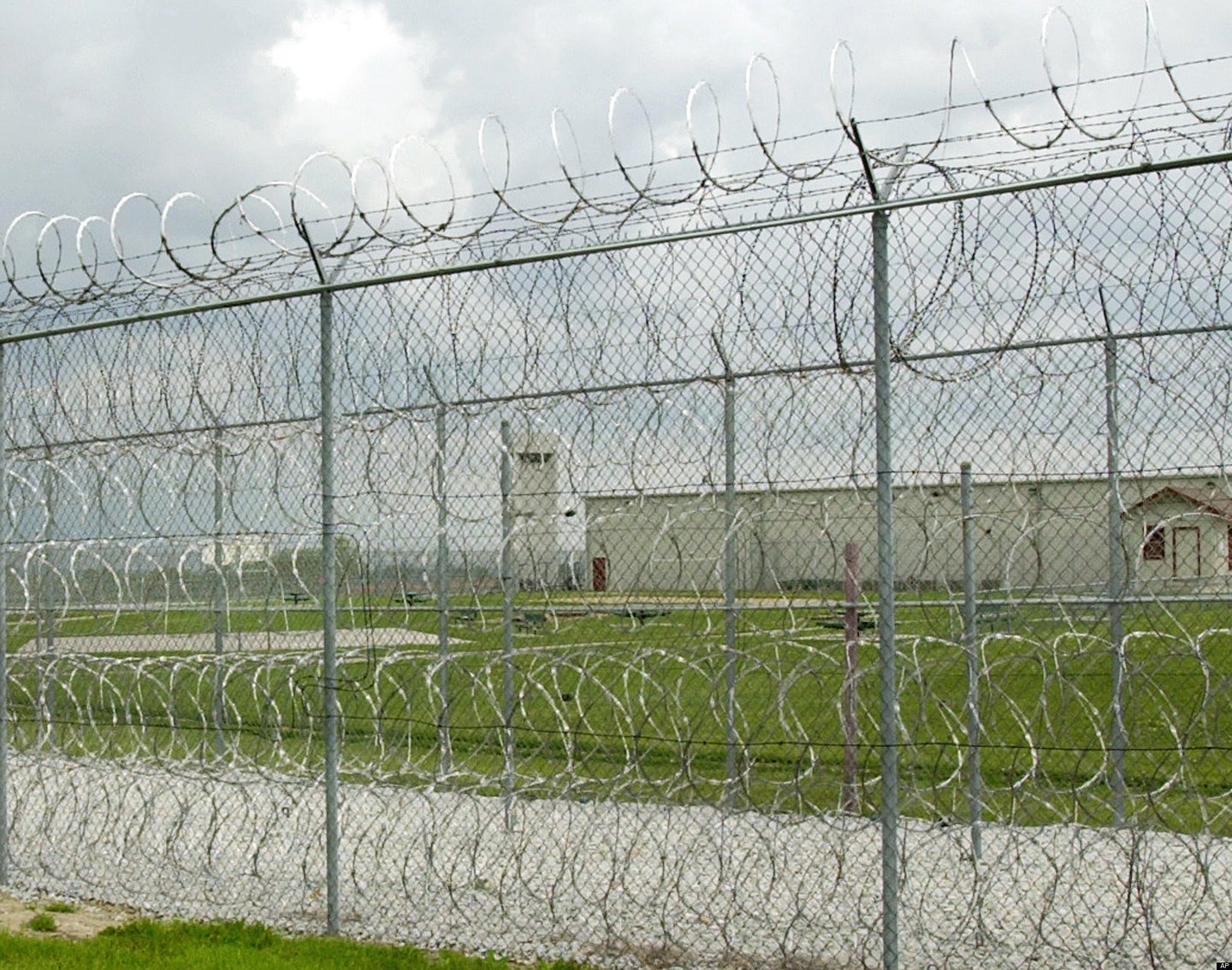 Tim Ritter Prison Ritter Prison Plan: Violent Criminals To Be Released Early After Gov ...