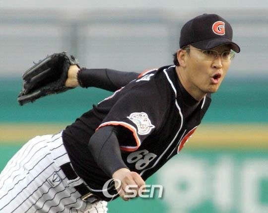 롯데 자이언츠 염종석의 2007년 선수 시절 모습