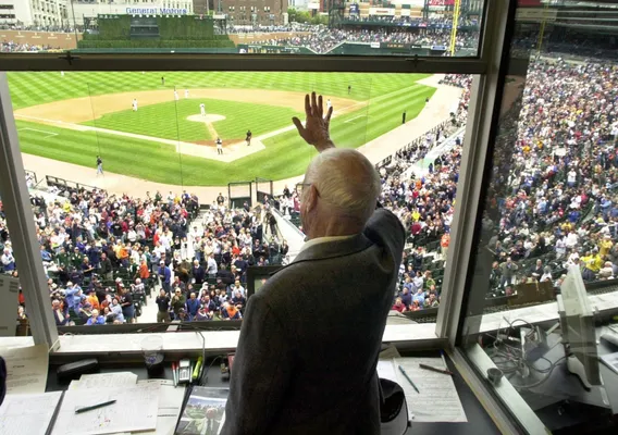 Charley Marcuse, the operatic 'Singing Hot Dog Man' at Comerica Park, has  been fired (video) 