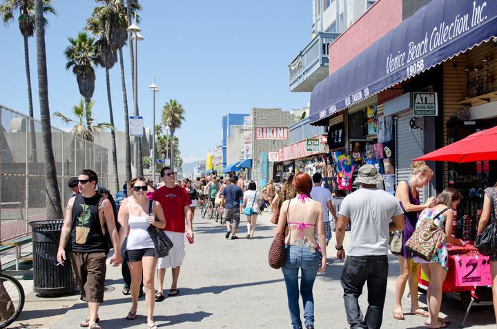 Venice Boardwalk Ordinance Restricting What Vendors Can Sell Passes City  Council (VIDEO) | HuffPost Los Angeles