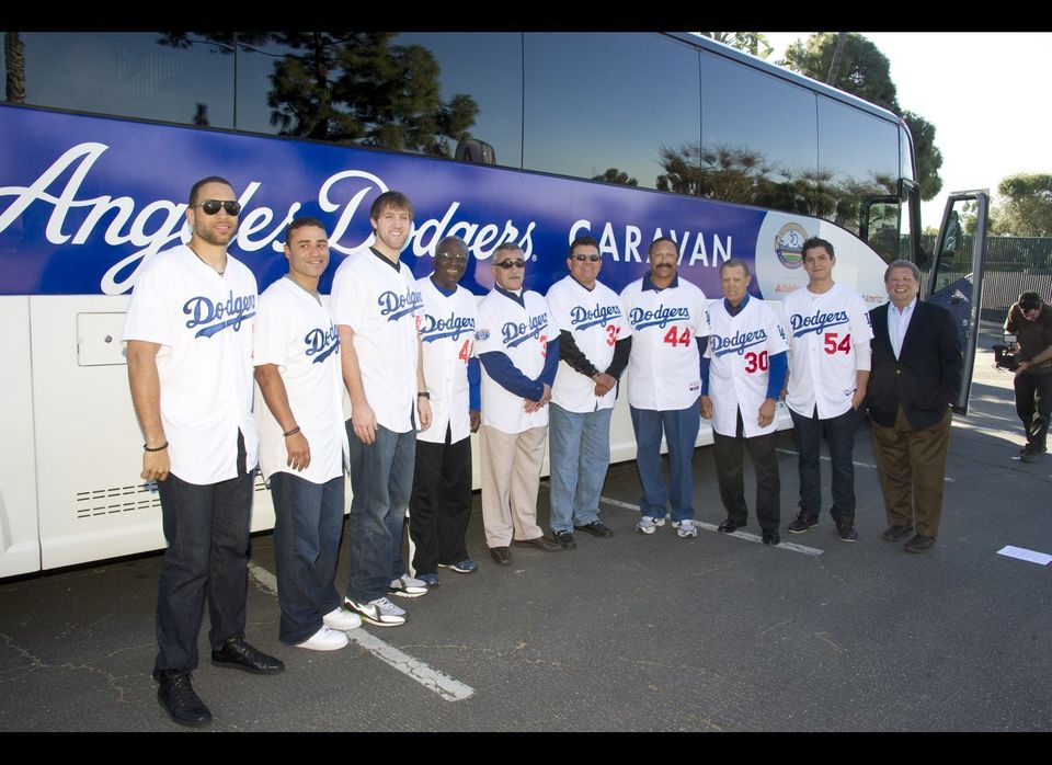Dodger Communty Caravan