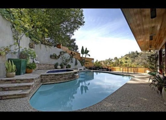 Kevin Bacon and Kyra Sedgwick's house in Los Angeles, CA (Google Maps)