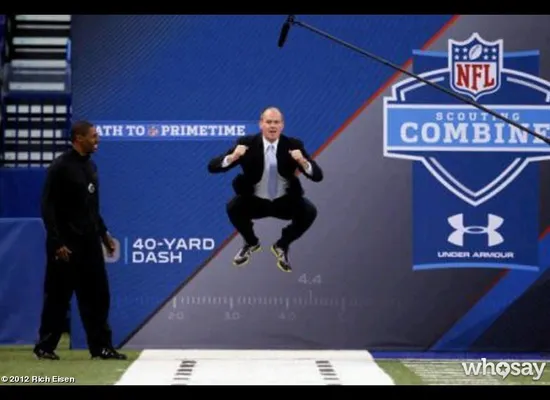 Rich Eisen sets new personal best in his yearly 40-yard dash