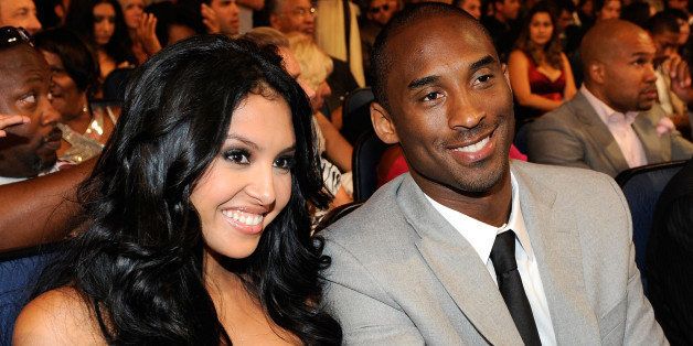 LOS ANGELES, CA - JULY 15: NBA player Kobe Bryant and wife Vanessa in the audiebce during the 2009 ESPY awards held at Nokia Theatre LA Live on July 15, 2009 in Los Angeles, California. The 17th annual ESPYs will air on Sunday, July 19 at 9PM ET on ESPN. (Photo by Kevork Djansezian/Getty Images for ESPY)