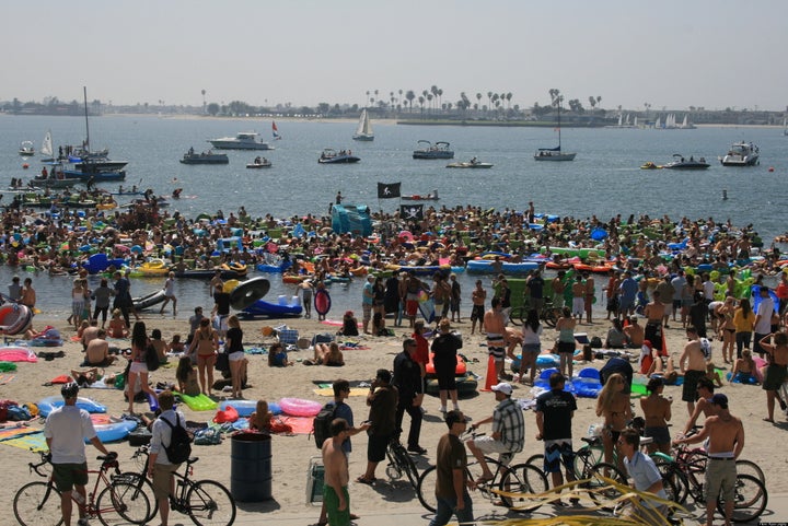 'Floatopia,' San Diego Beach Bash, Could End Under Proposed Liquor Laws ...