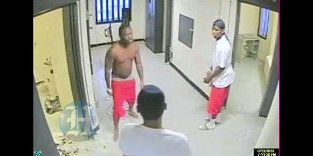 Miami Jail Doors Open In Major Security Breach, Inmate Attack (VIDEO) | HuffPost