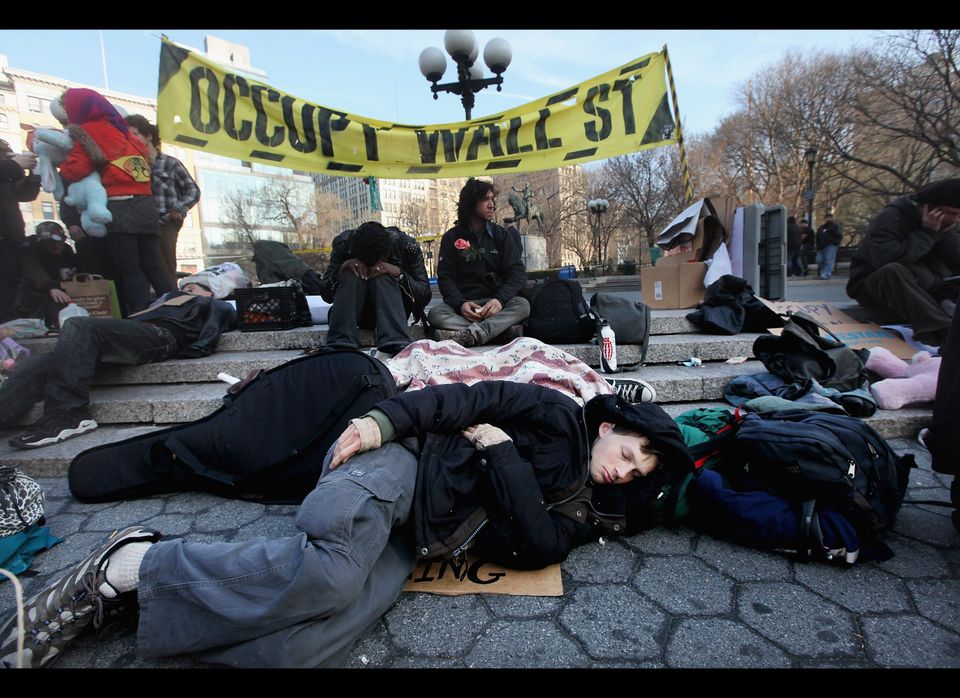 Occupy Wall Street Rallies After Weekend Clashes With Police