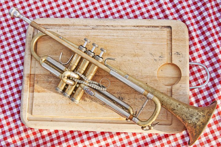 trumpet on the chopping