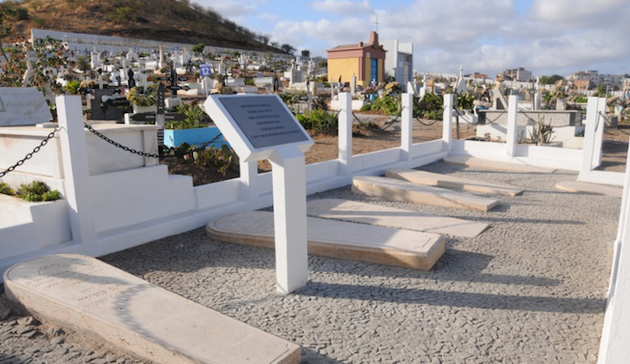 Un cimetière juif restauré en 2013 à Praia par le Projet de l’héritage juif au Cap-Vert.