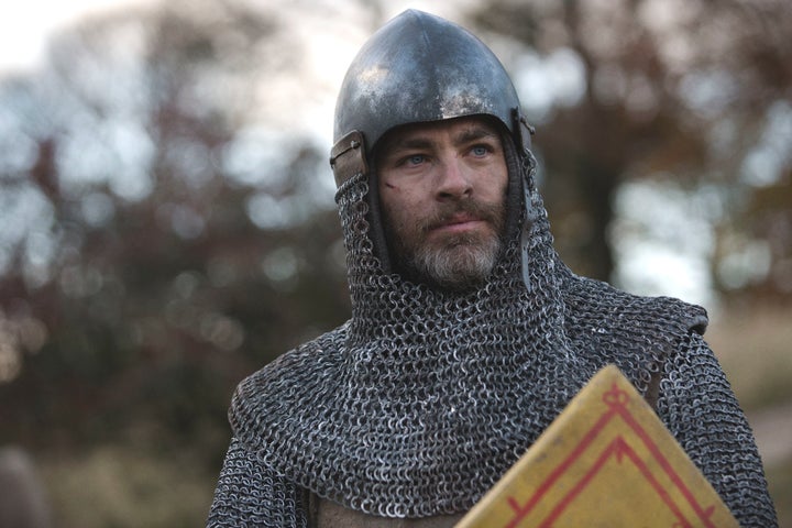 Chris Pine's not penis in "Outlaw King."