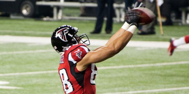 Atlanta Falcons tight end Tony Gonzalez reels in a catch duing pregame warmups during the Falcons game against the Dallas Cowboys on November 4, 2012 at the Georgia Dome.This photo is licensed under Creative Commons. If you use this photo within the terms of the license, please list the photo credit as "Mark Runyon | Pro Football Schedules" and link the text to profootballschedules.com/falcons-vs-cowboys-photos (example >> Photo: Mark Runyon | Pro Football Schedules). For usage questions, please contact us through Flickr.