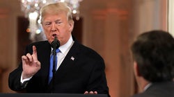 Ο Τραμπ έκοψε τη διαπίστευση δημοσιογράφου επειδή τον ζόρισαν οι ερωτήσεις του (vid)