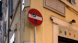 Όταν τα σήματα στους δρόμους παύουν να είναι μονότονα