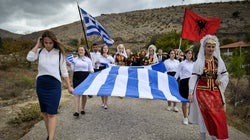 Νοτιοαλβανικό μοιρολόϊ ή «διατί η μηλιά δεν έγινε μηλέα»…