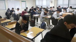 한국에서 수험생 부모로 산다는