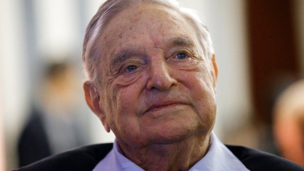 Foto tomada el 29 de mayo del 2018 del filántropo multimillonario George Soros en un evento en París. (AP Photo/Francois Mori, File)