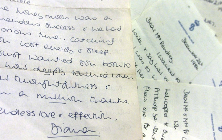 Even as a royal, Princess Diana was known to handwrite her thank-you notes.