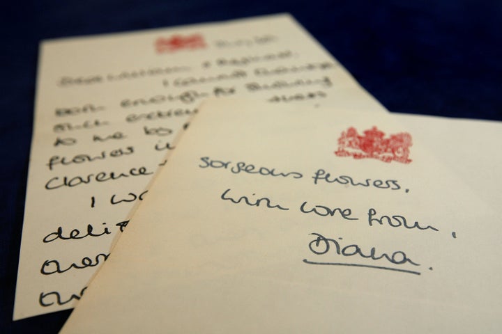 Many of Diana's letters of appreciation have been put up for auction. 