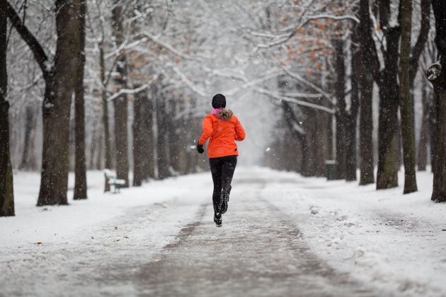 As A Woman, Running Alone In Winter Makes Me Nervous | HuffPost UK