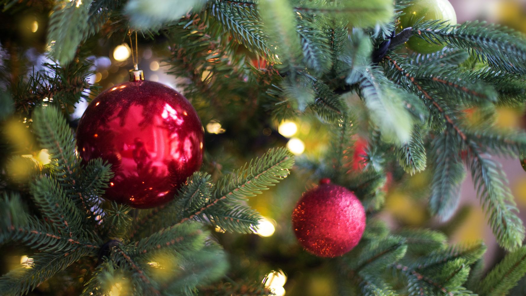 I've Put My Christmas Tree Up In November, Don't @ Me | HuffPost UK Life