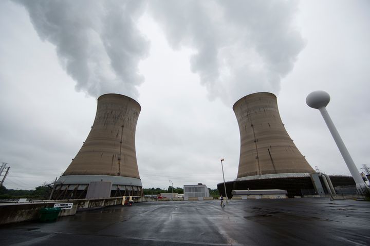 The Three Mile Island nuclear power plant in Middletown, Pennsylvania. Because reactors require 720 gallons of water per megawatt-hour of electricity they produce, they could be vulnerable to changes in water availability due to climate change.