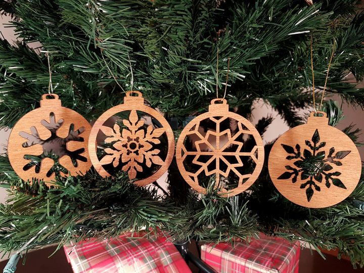 The Best Eco-Friendly Christmas Tree Decorations Made From Wool, Paper ...