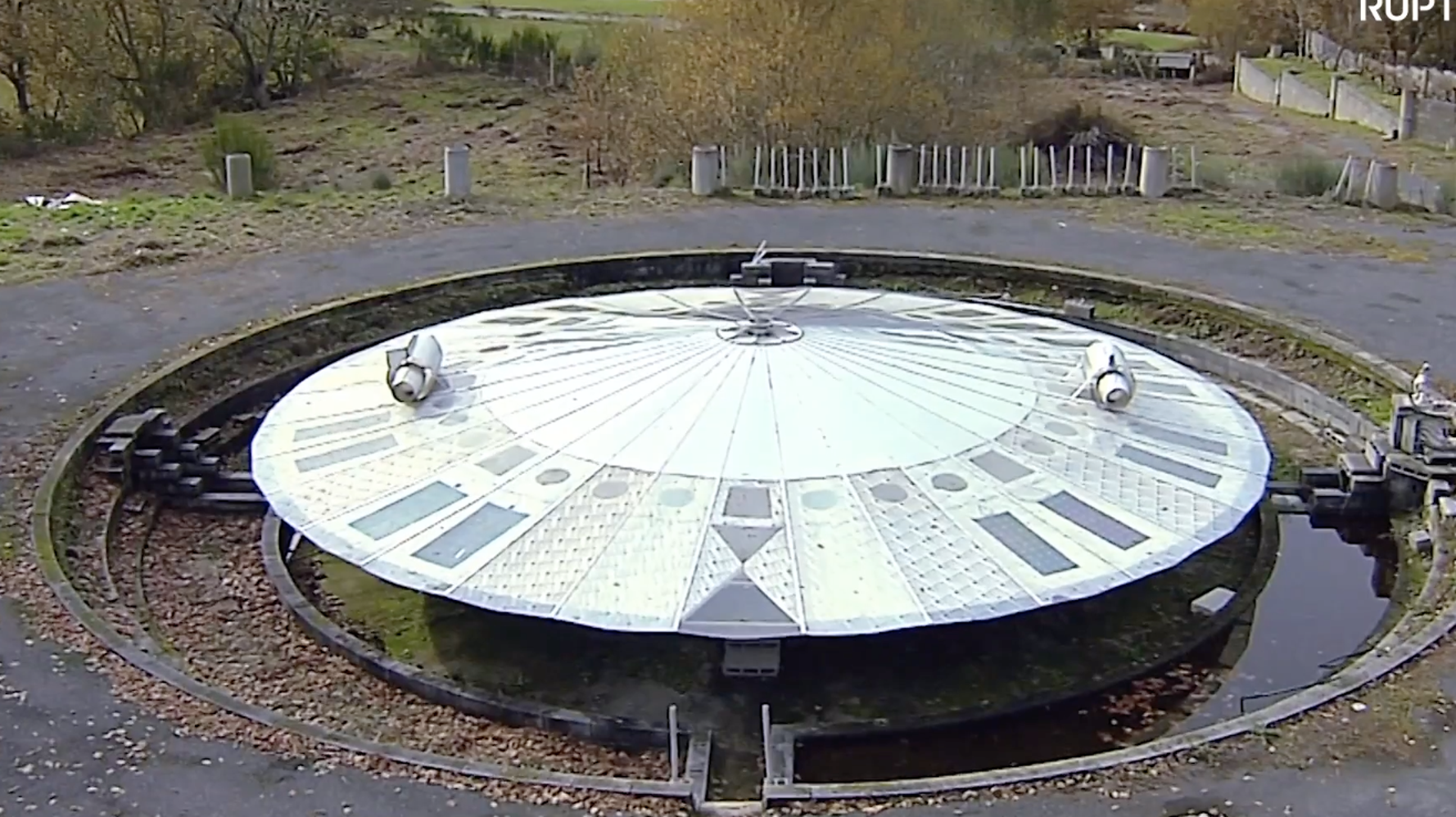 Spanish Man Builds 60-Foot Spaceship To Visit Planet From His Novels | HuffPost Weird News Spanish Man Builds 60-Foot Spaceship To Visit Planet From His Novels | HuffPost Weird News